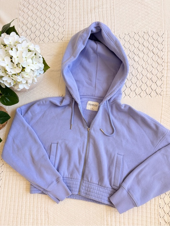 Abercrombie & Fitch Tops - Abercrombie & Fitch Soft A&F Max Essentials Cropped Zip Up Sweatshirt Periwinkle
